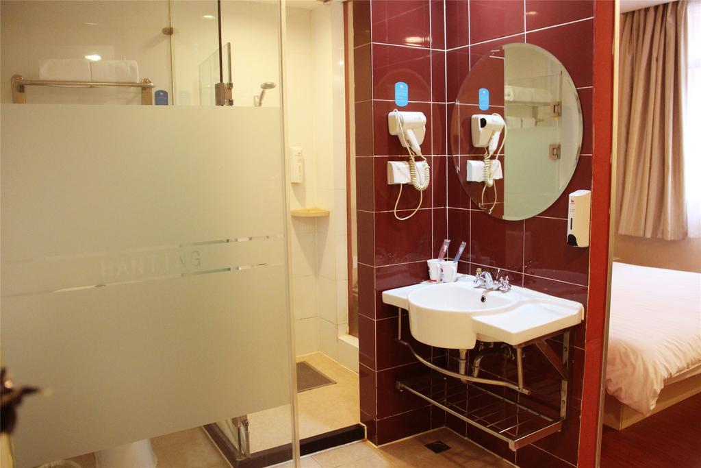 Hanting Hotel Shanghai Hongqiao Railway Station Huqingping Highway Exterior foto